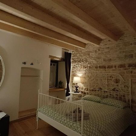 Casa Torre Dell'Angelo Villa บิตอนโต ภายนอก รูปภาพ